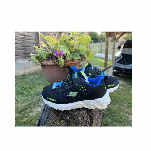33-as Skechers fiú vízálló sportcipő Elite-Sport, fekete/kék