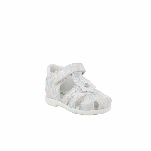 22-es Primigi kislány szandál, pillangós, virág diszítéssel