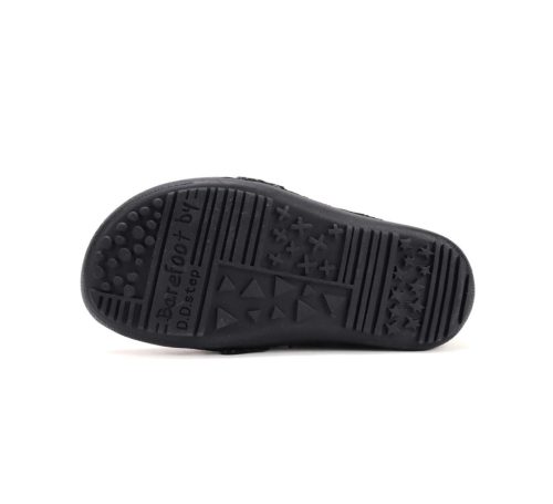 31-es D.D.Step Kislány Barefoot Zárt cipő, szív diszítéssel, fekete 
