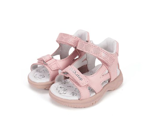 33-as D.D.Step Kislány szandál, rózsaszín