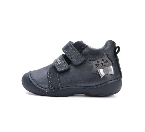 21-es D.D.Step Kislány "első lépés" zárt cipő, cicás, sötét kék 