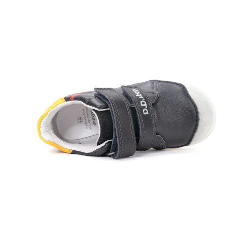 27-es D.D.Step Kisfiú zárt cipő, focilabdás, sötétkék