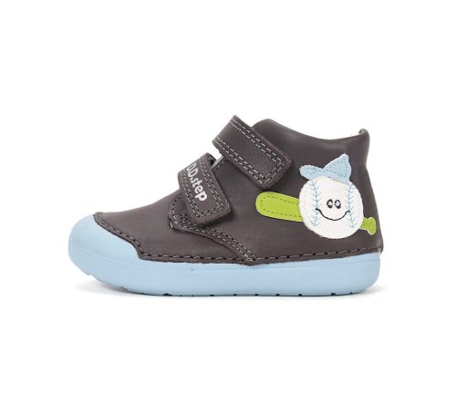 21-es D.D.Step Kisfiú Első lépés zárt cipő, szürke