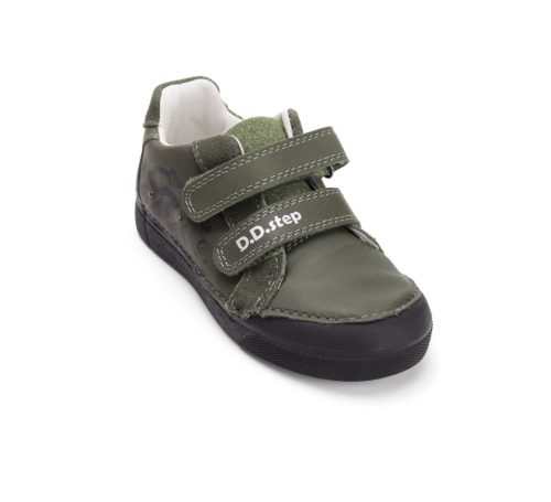 25-ös D.D.Step Kisfiú Led-es zárt cipő, khaki