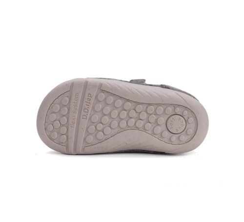 23-as D.D.Step Kisfiú zárt cipő, kék